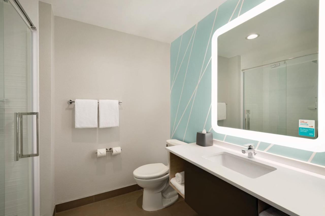 Avid Hotel Fort Worth - Fossil Creek By Ihg Εξωτερικό φωτογραφία